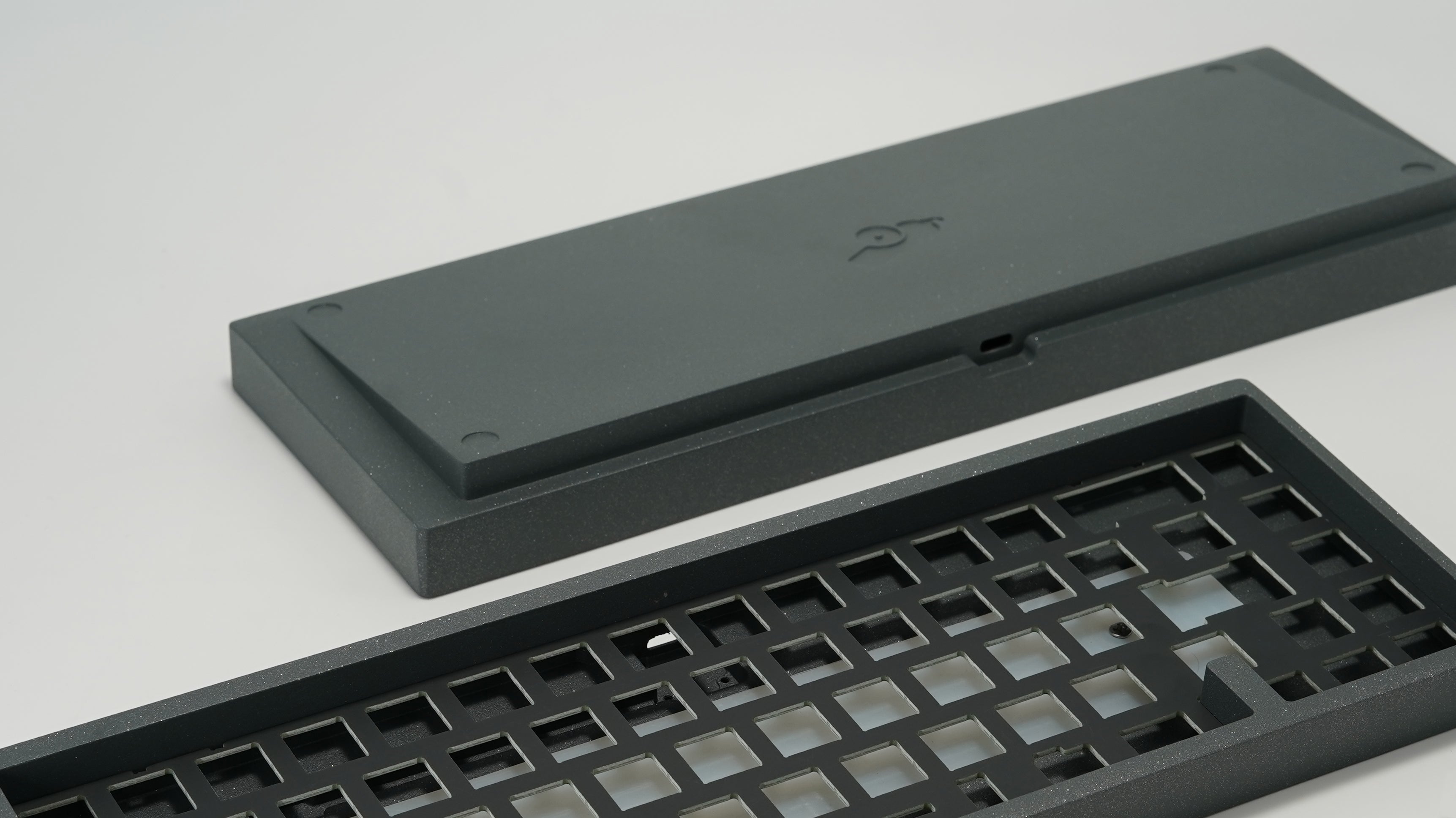 Bakeneko: Next-Gen Finishes and Keycap Sets