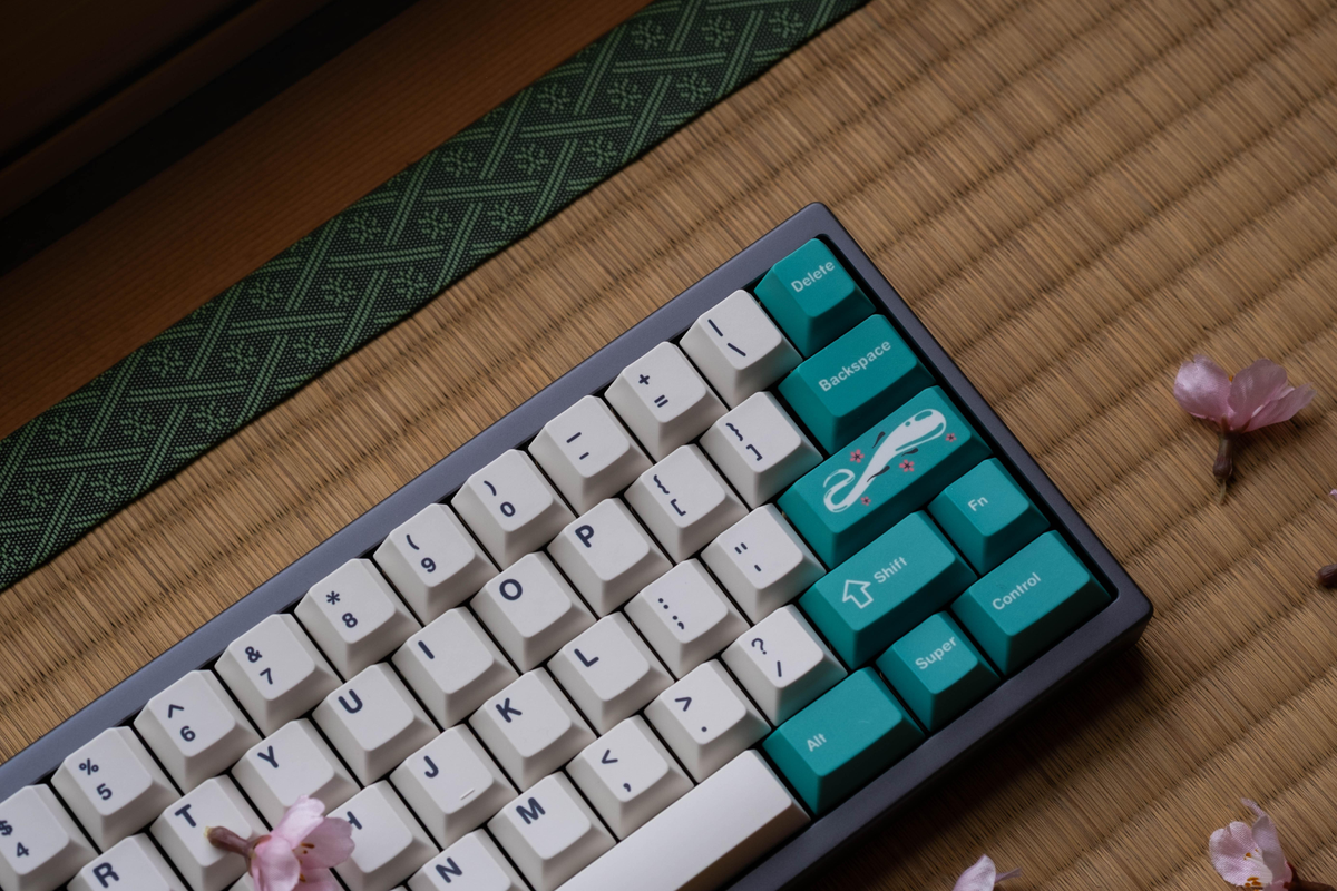 via IG: ly__caps